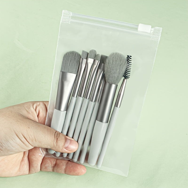 Fluffy Makeup Brush Set & Storage Bag - Image 3