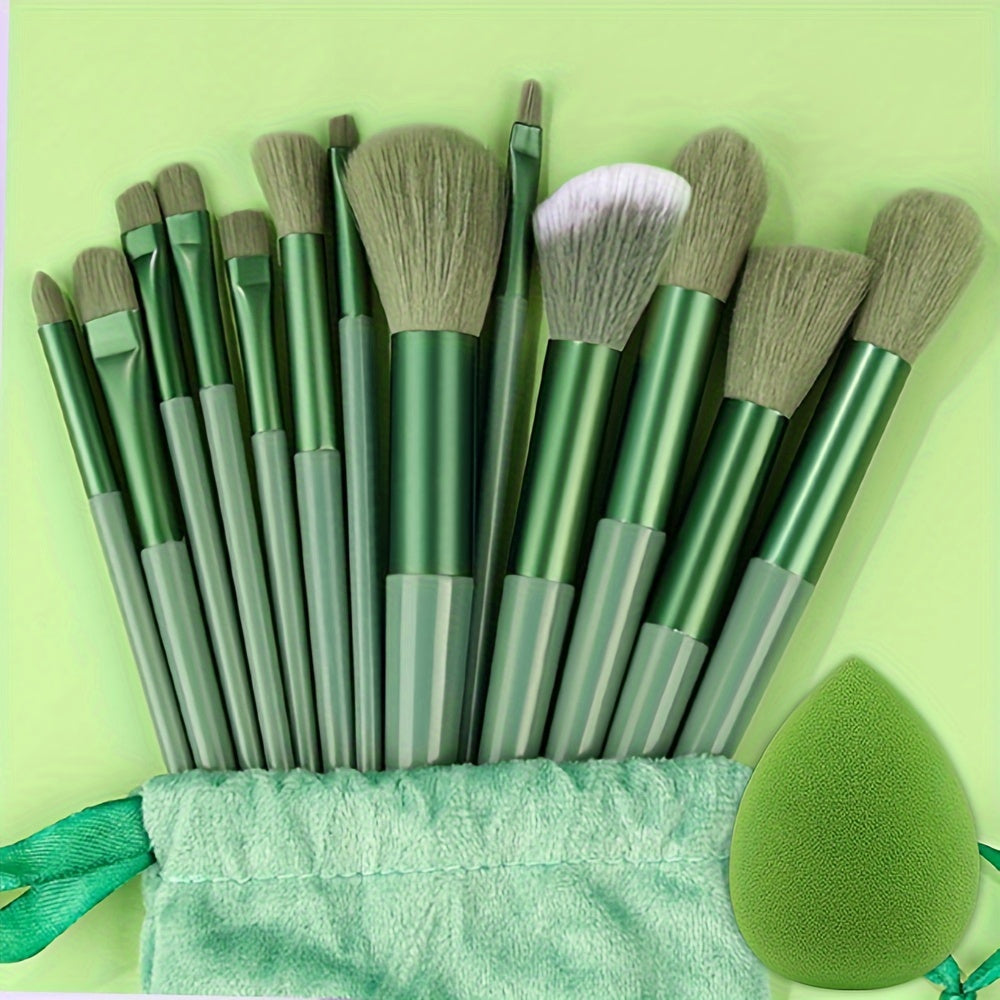 Fluffy Makeup Brush Set & Storage Bag - Image 22