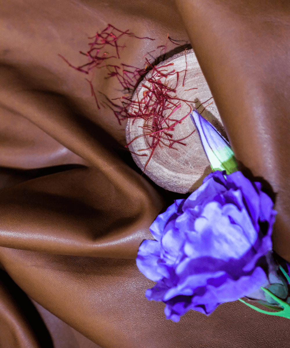 Ottoman Leather – Extrait de Parfum 100ml
By Maïssa Parfums – Exclusively at the5thscent - Image 4